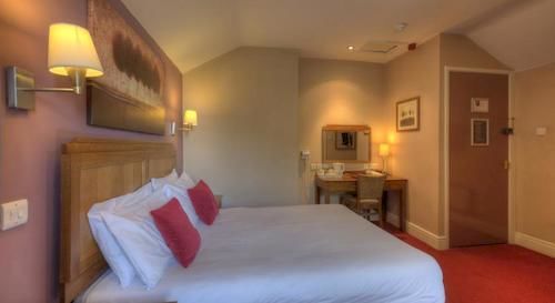 Brentwood Inn By Greene King Inns โรเธอร์แฮม ภายนอก รูปภาพ